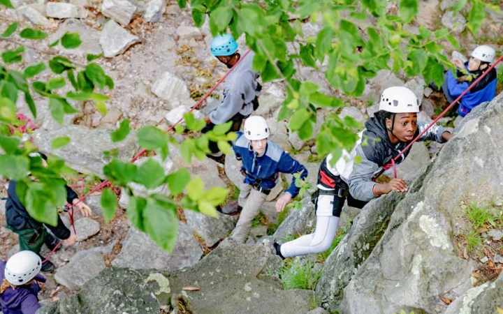 teen rock climbing class baltimore